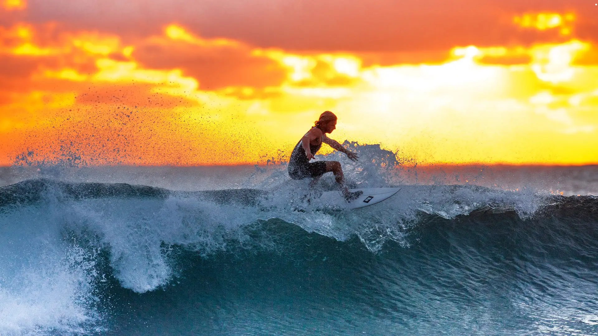 Surfing lessons near Ben & B Villa at Canggu beaches, Bali